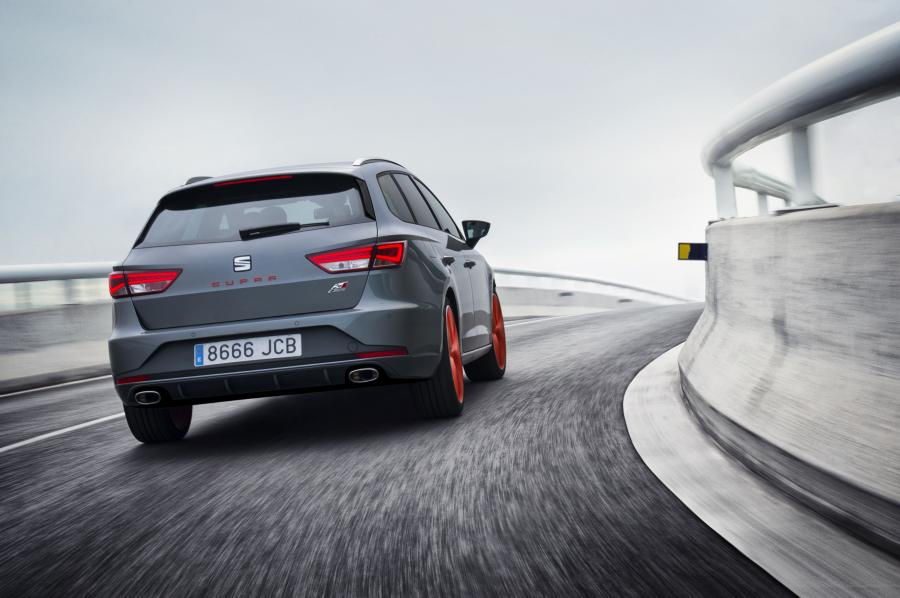  Seat Leon ST Cupra 280 2015 года  (фото 12 из 29)